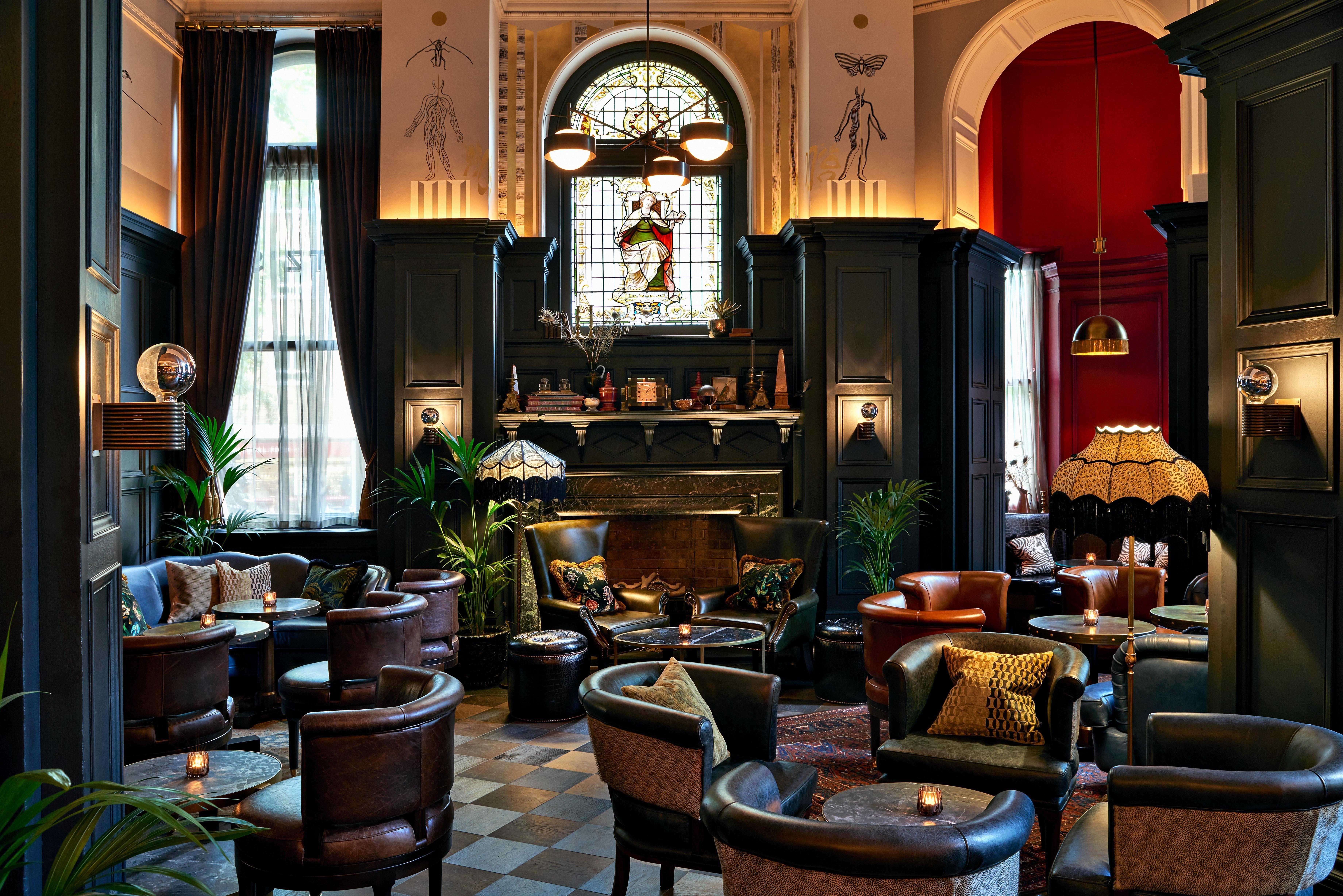 Hotel Kimpton - Fitzroy London By Ihg Esterno foto The bar at the London Edition