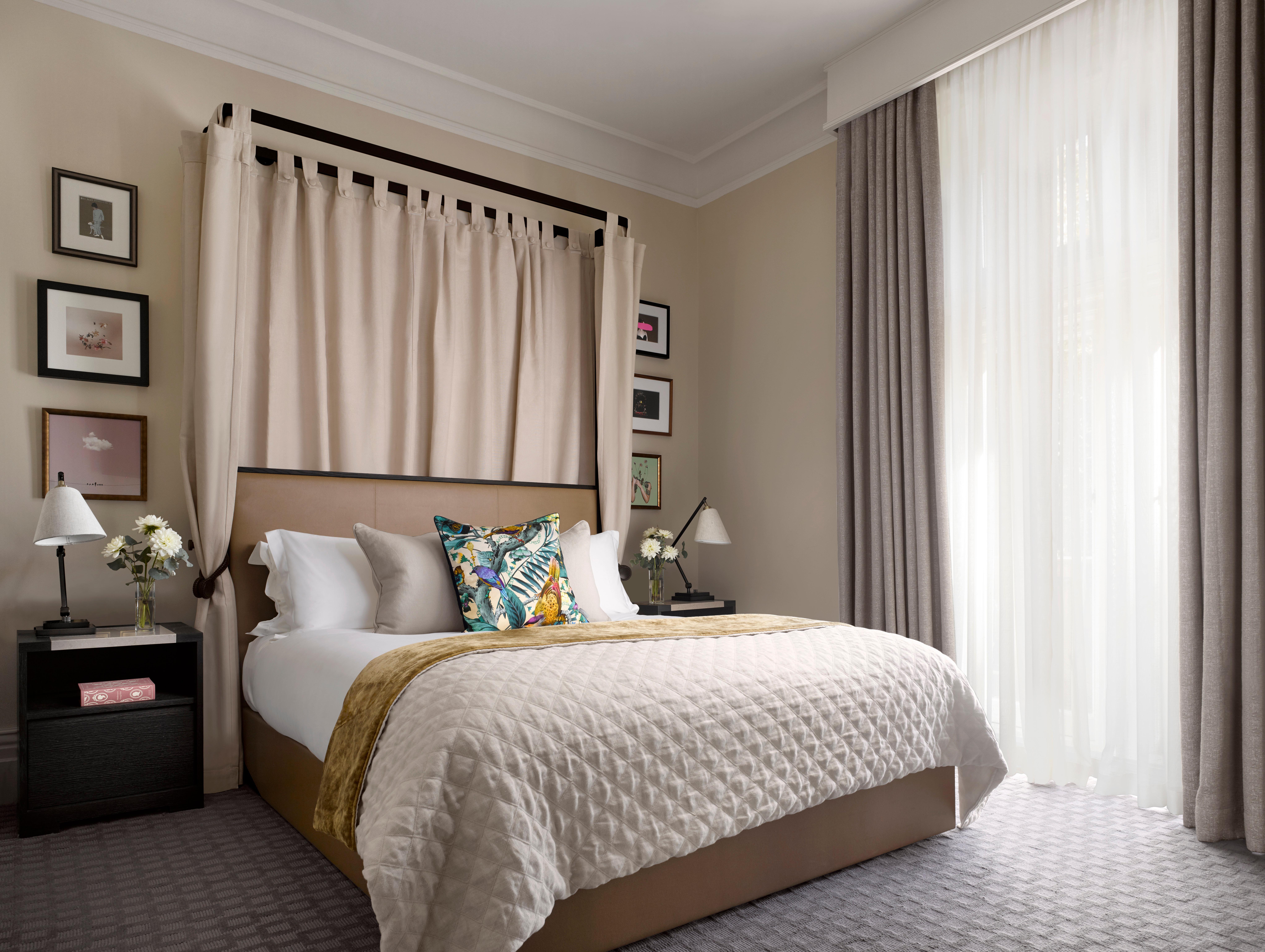 Hotel Kimpton - Fitzroy London By Ihg Esterno foto A bedroom at The Ivy Collection