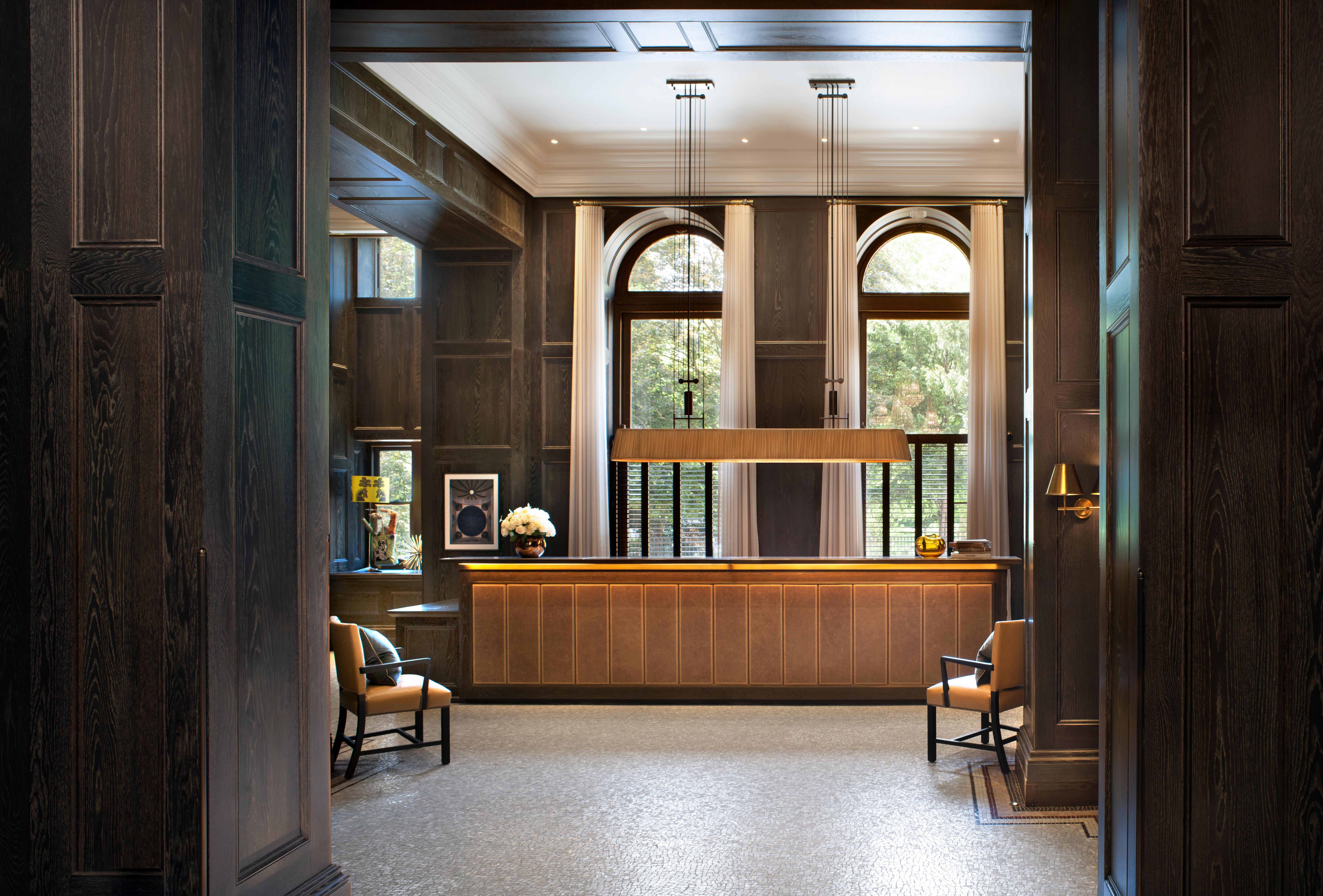 Hotel Kimpton - Fitzroy London By Ihg Esterno foto The reception desk at the 100 Lincoln Street building